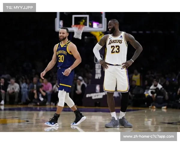 NBA夏季联赛:年轻球员崭露头角展现无限潜力的舞台 NBA夏季联赛:年轻球员崭露头角展现无限潜力的舞台